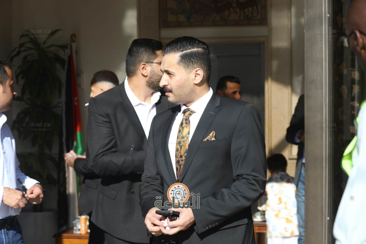 Madar Al-Saa Images 0.6315323206608874