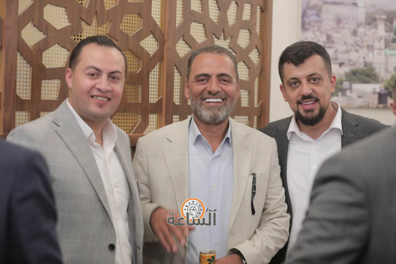 Madar Al-Saa Images 0.854274295793694