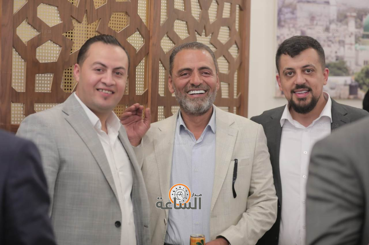 Madar Al-Saa Images 0.9328036493303883