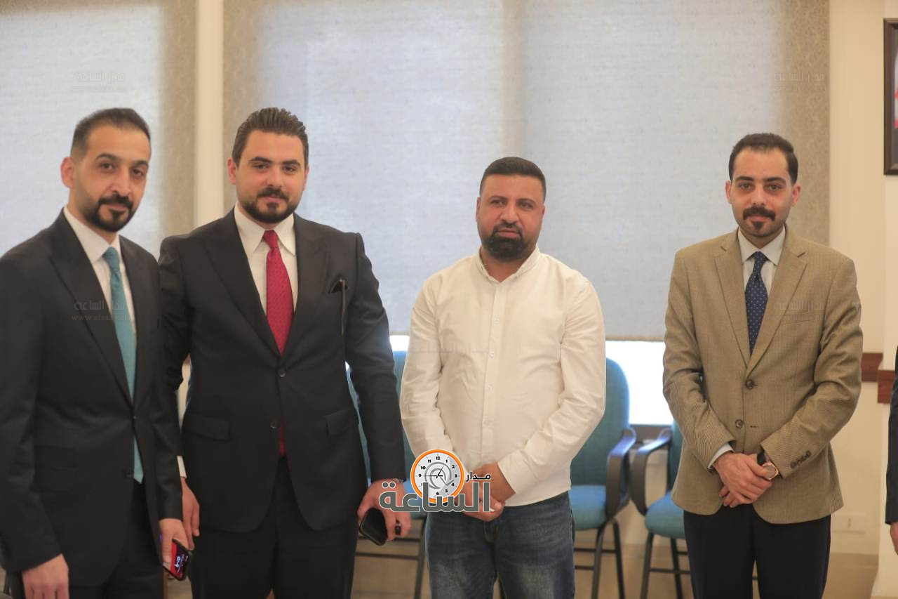 Madar Al-Saa Images 0.9359370785528657