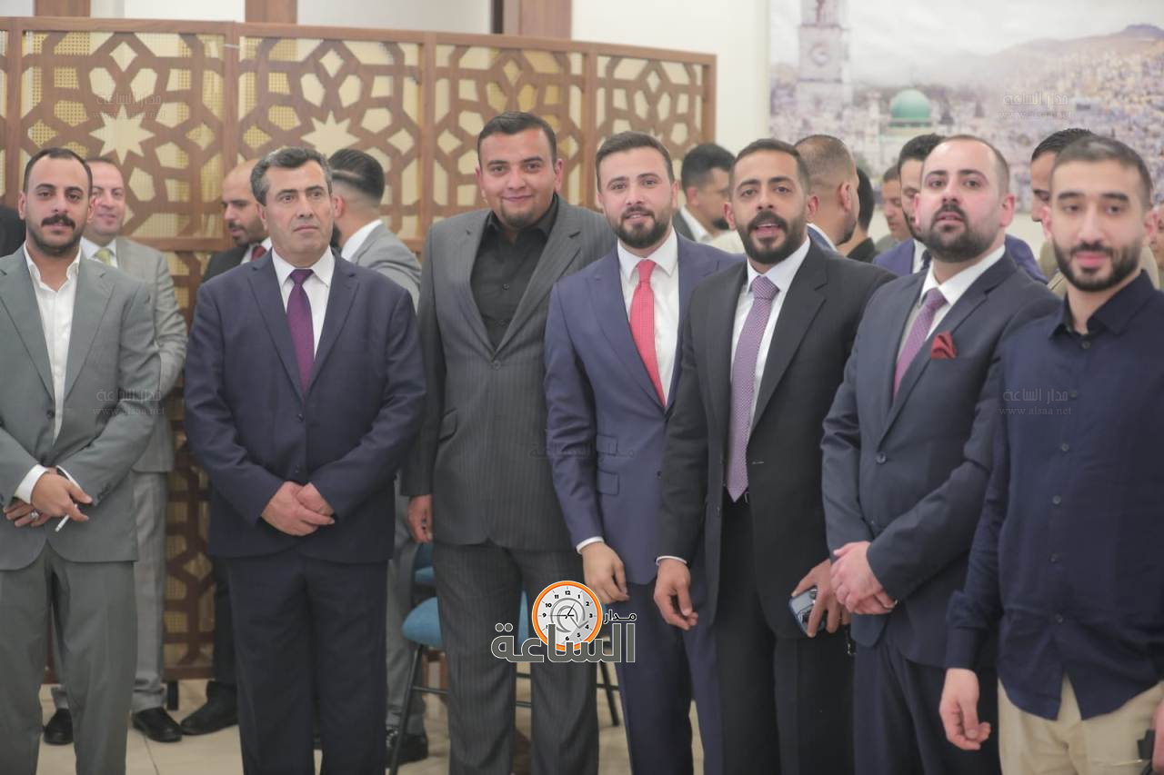 Madar Al-Saa Images 0.9842438240209443