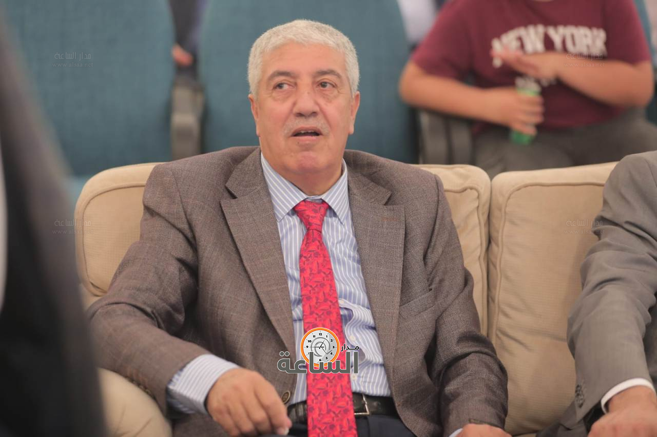 Madar Al-Saa Images 0.7433357864632727