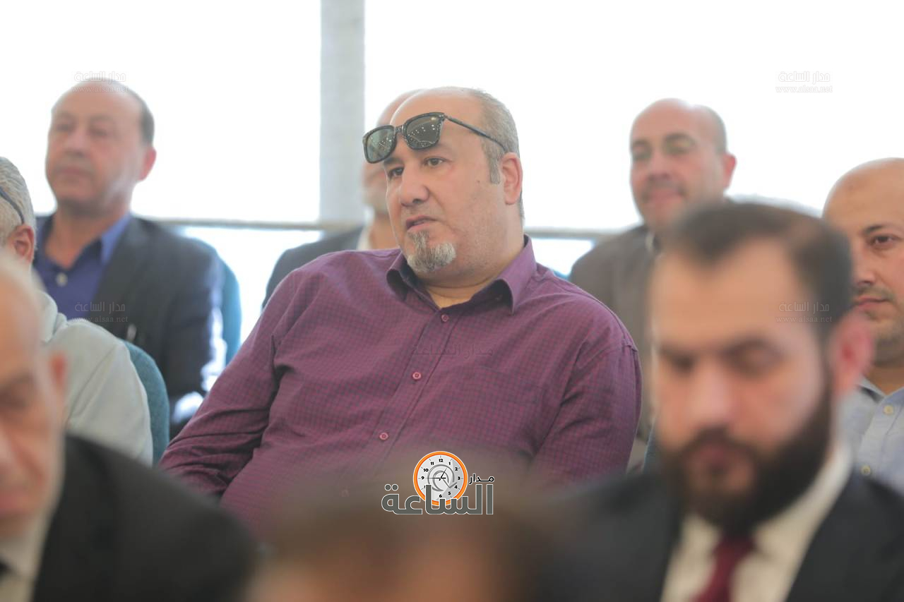 Madar Al-Saa Images 0.9995078749197865