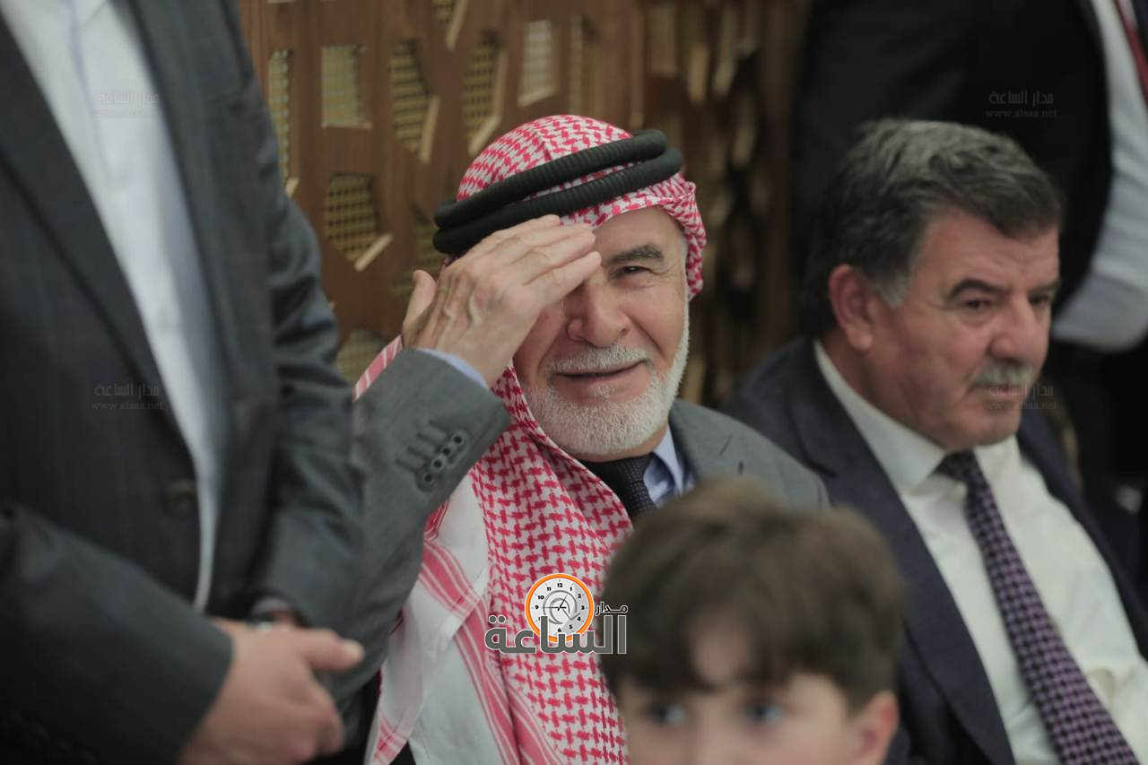 Madar Al-Saa Images 0.9985314342500597