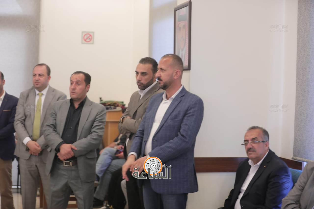 Madar Al-Saa Images 0.45501523594646454