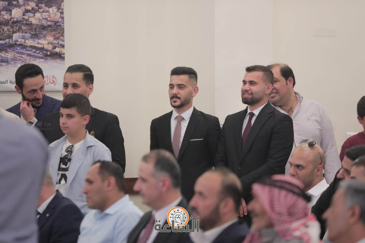 Madar Al-Saa Images 0.35504111590418064