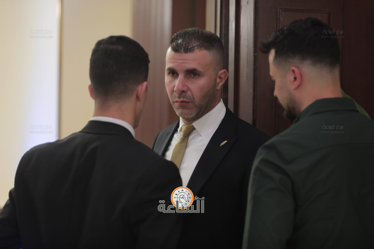 Madar Al-Saa Images 0.1528804219997164