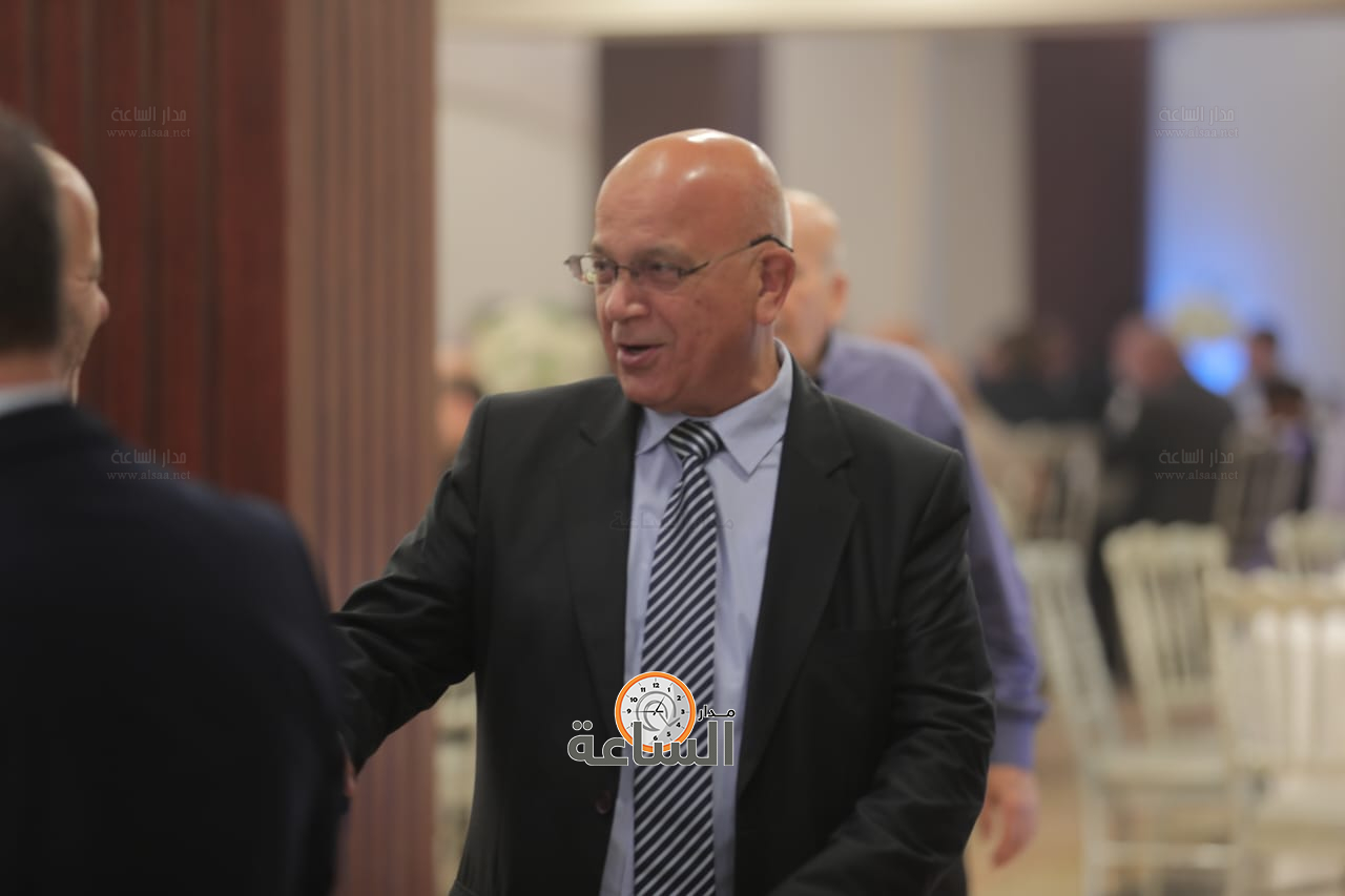 Madar Al-Saa Images 0.47364312482397475