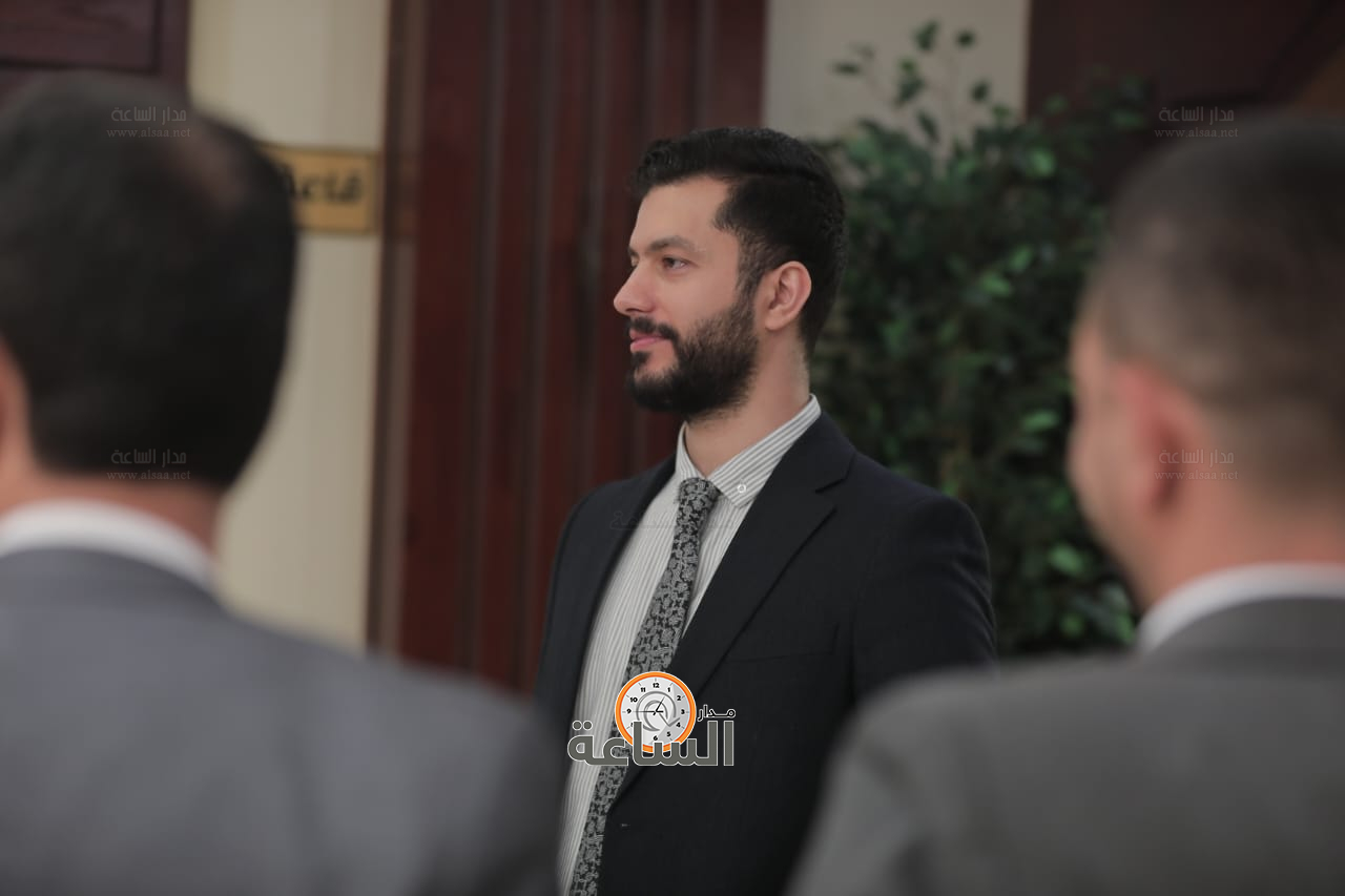 Madar Al-Saa Images 0.5013995569912912