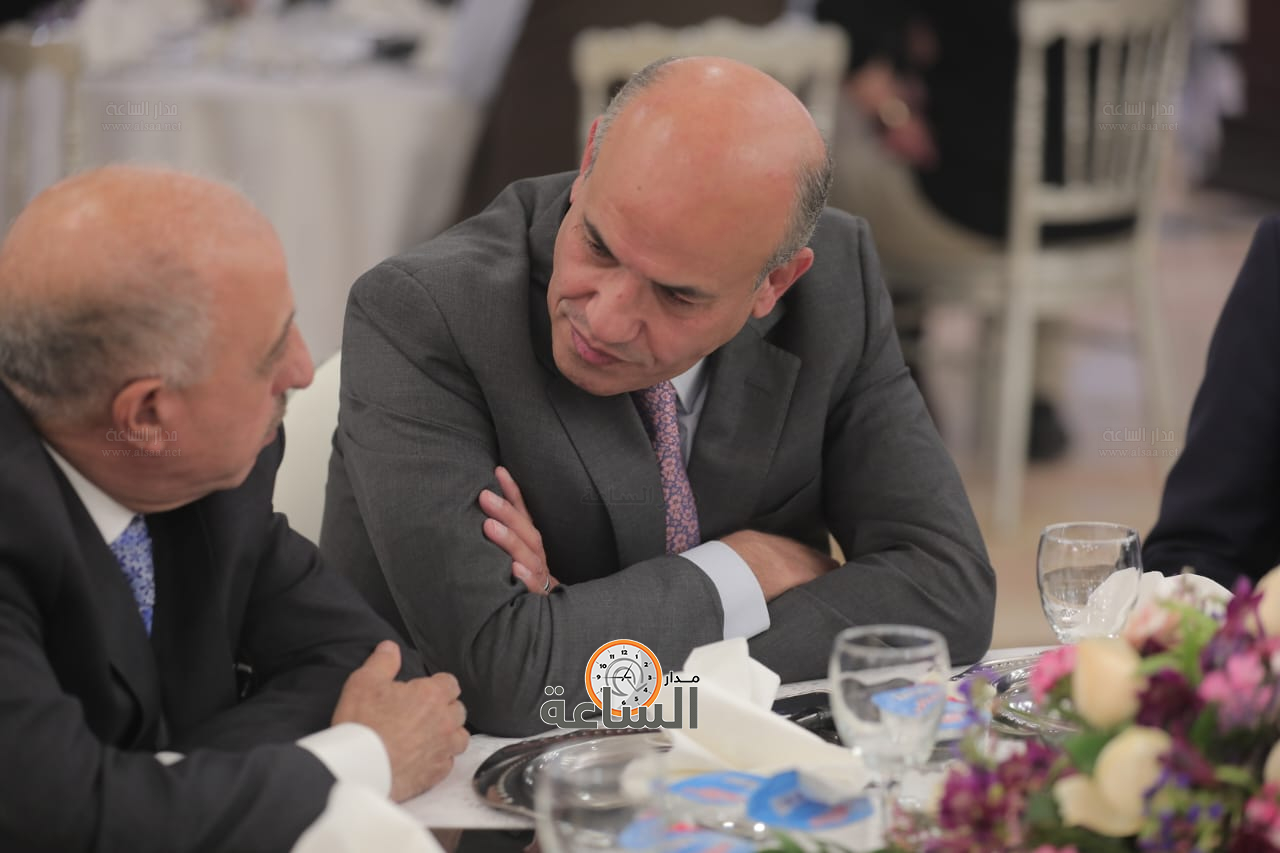 Madar Al-Saa Images 0.1505712273004749