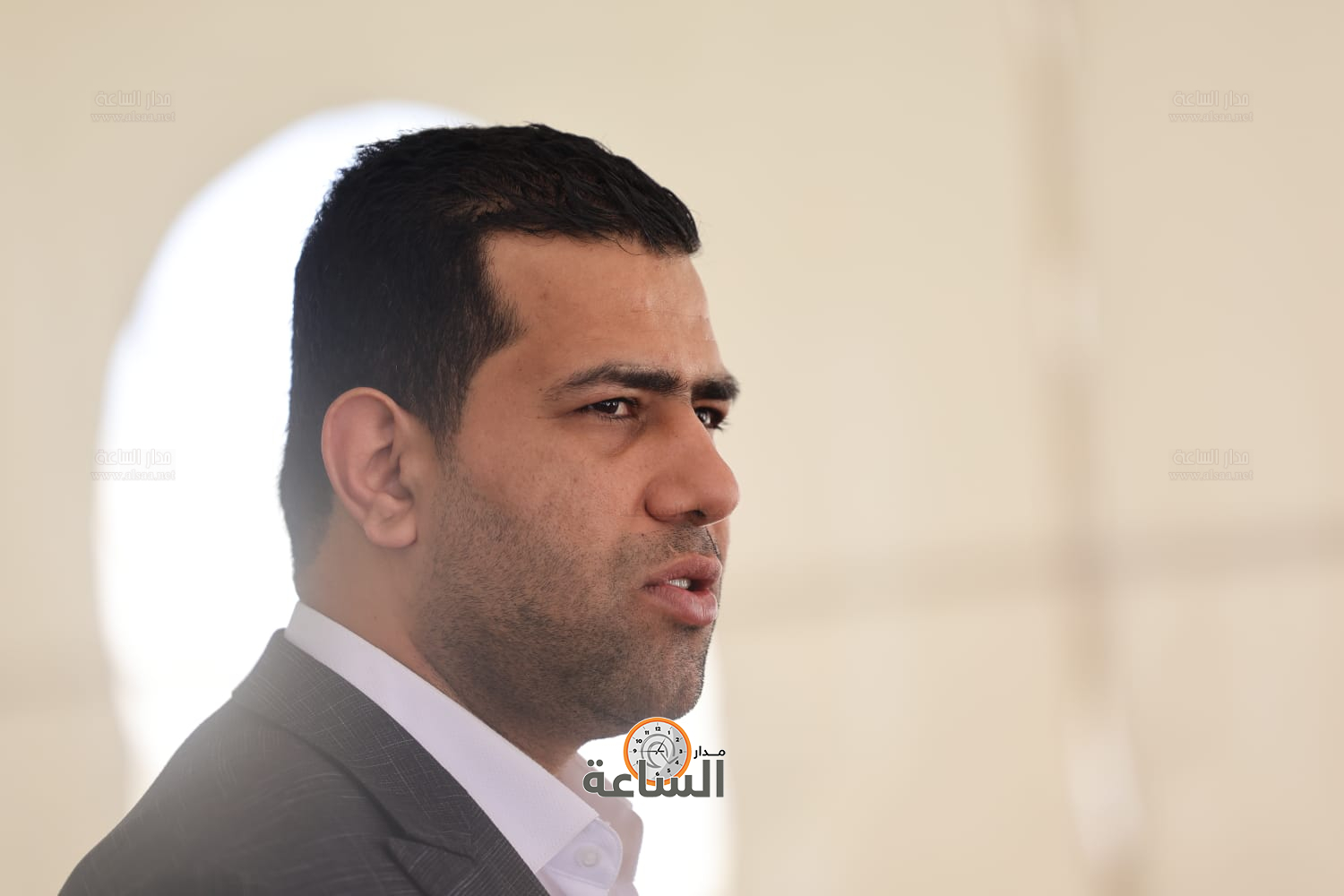 Madar Al-Saa Images 0.7412747199686999