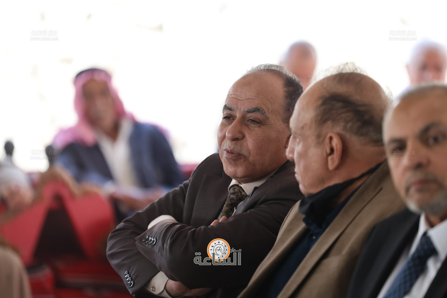 Madar Al-Saa Images 0.6202865271018891