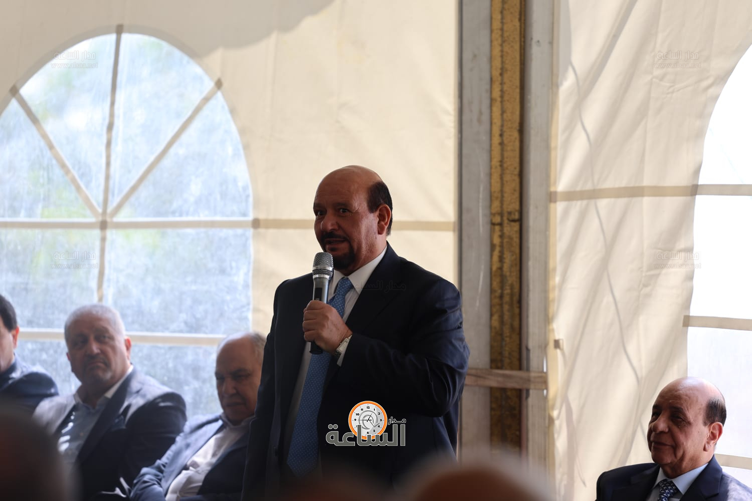 Madar Al-Saa Images 0.8851056387759326