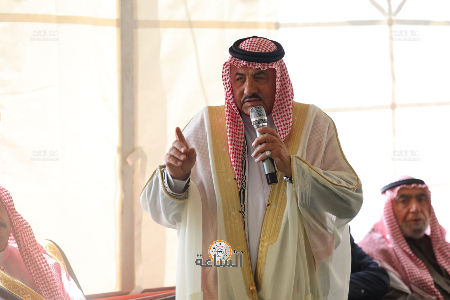 Madar Al-Saa Images 0.1345505642965329