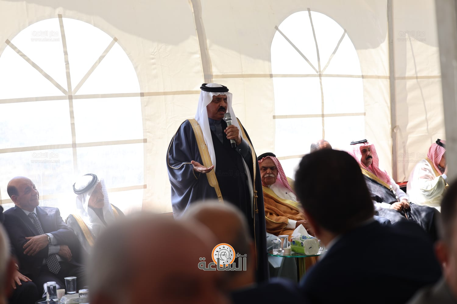 Madar Al-Saa Images 0.4158954175324242