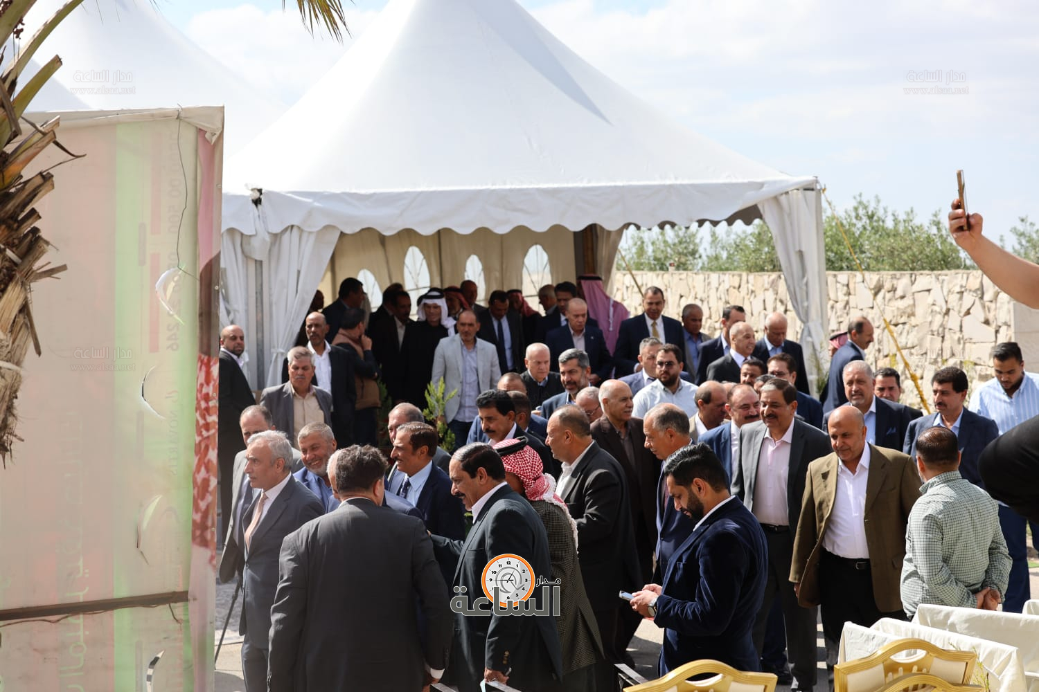 Madar Al-Saa Images 0.16822282479642126