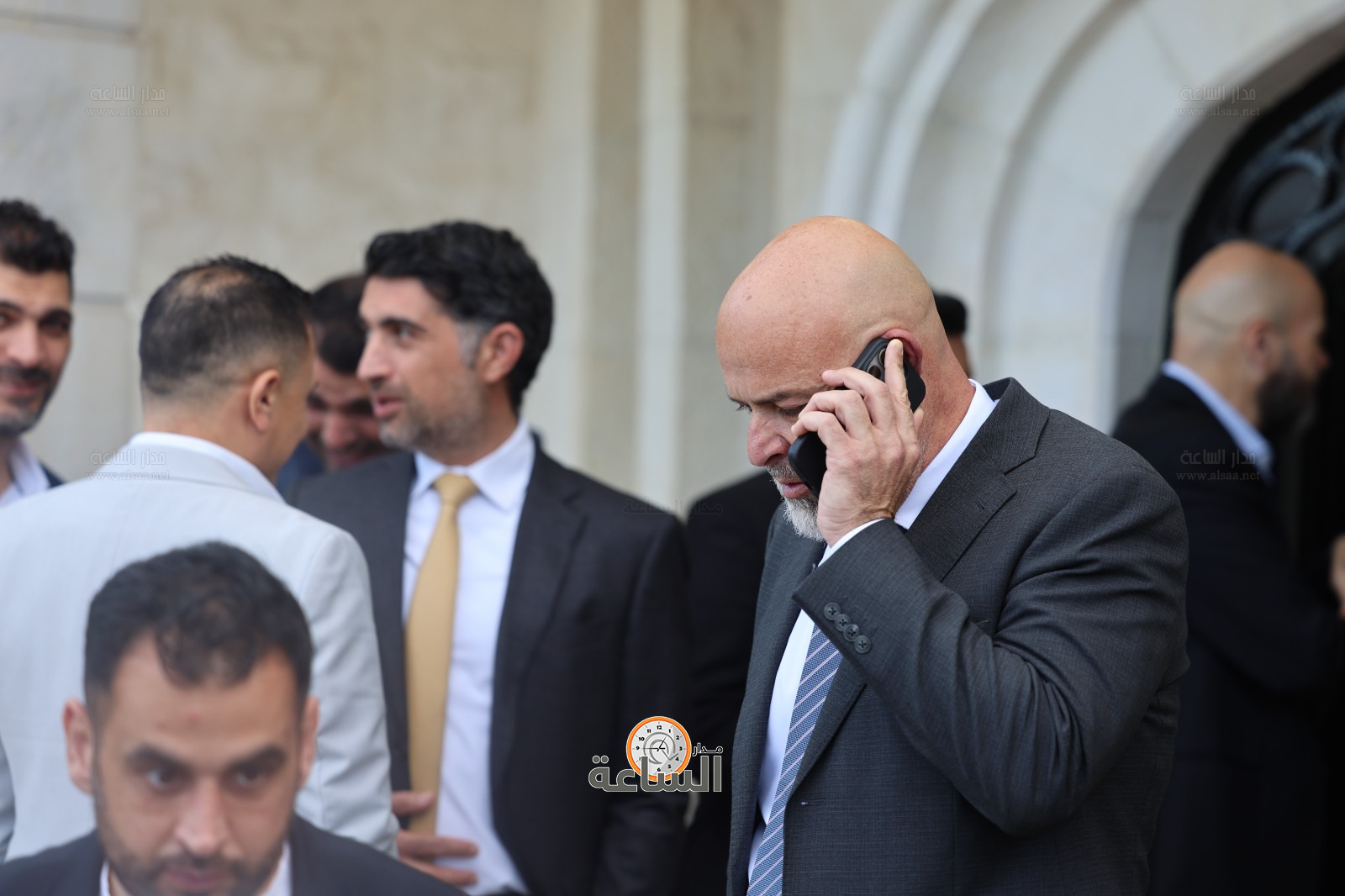 Madar Al-Saa Images 0.4111538933222708