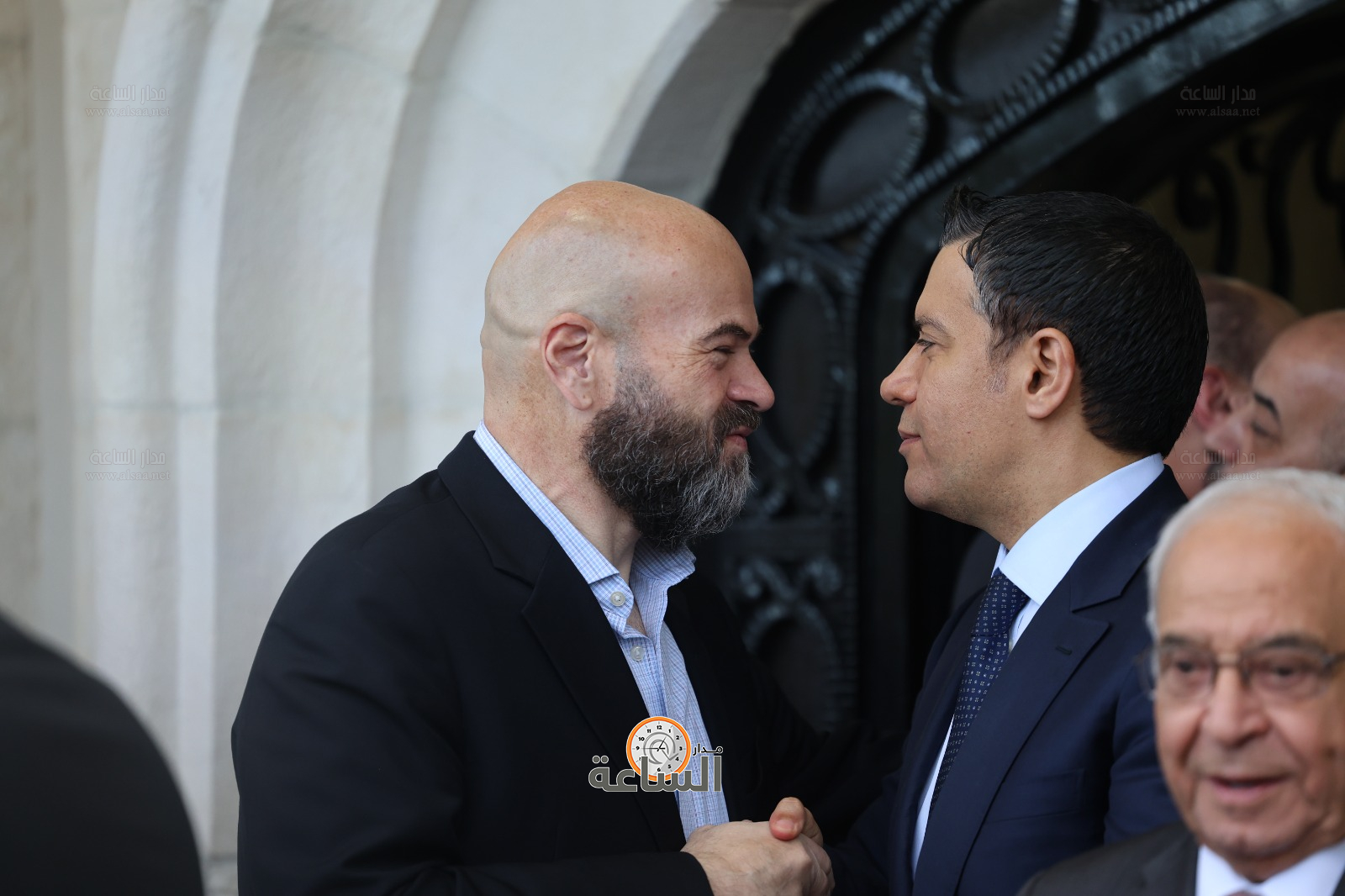 Madar Al-Saa Images 0.9833033257899323