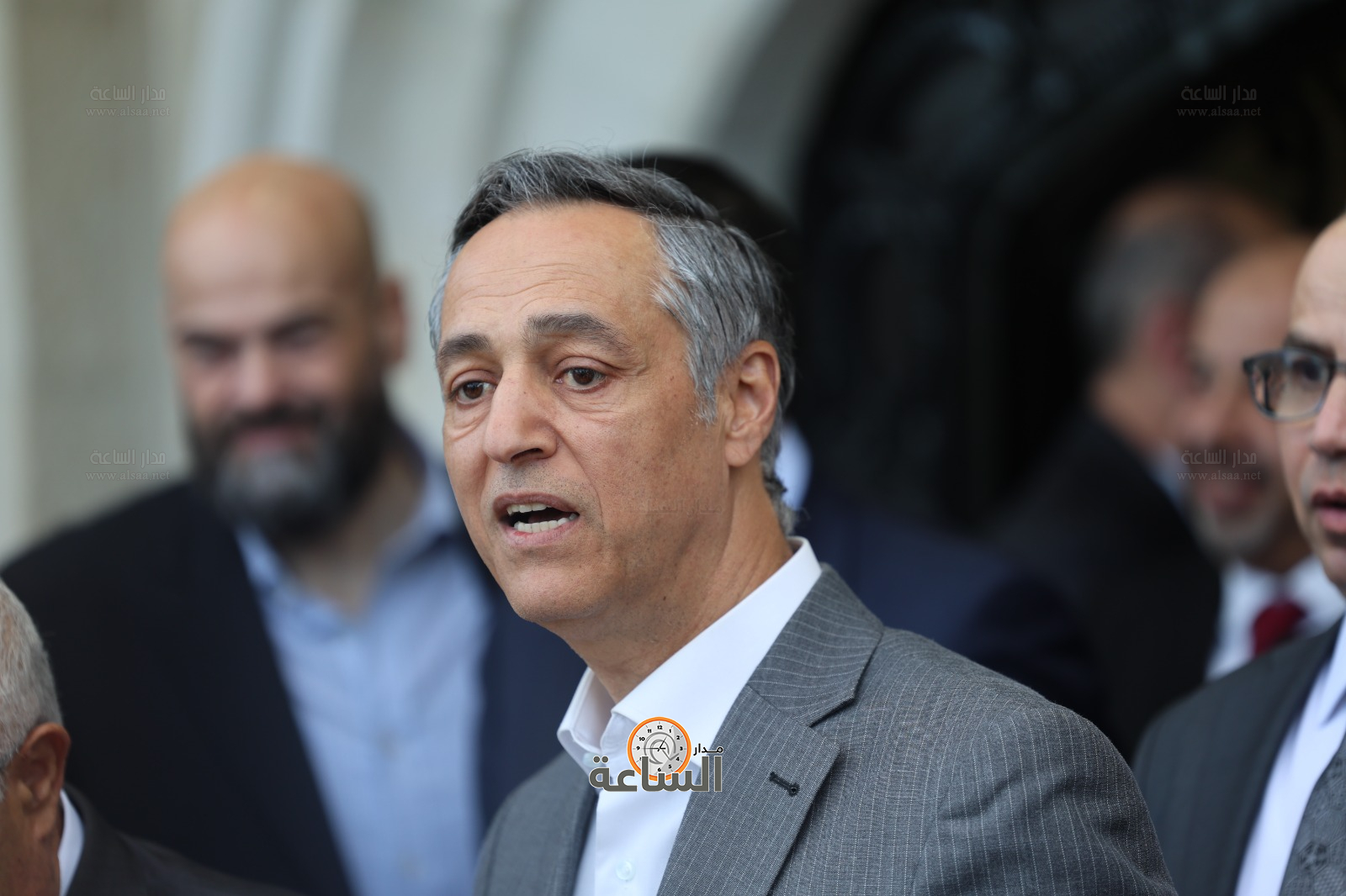 Madar Al-Saa Images 0.89968005099992