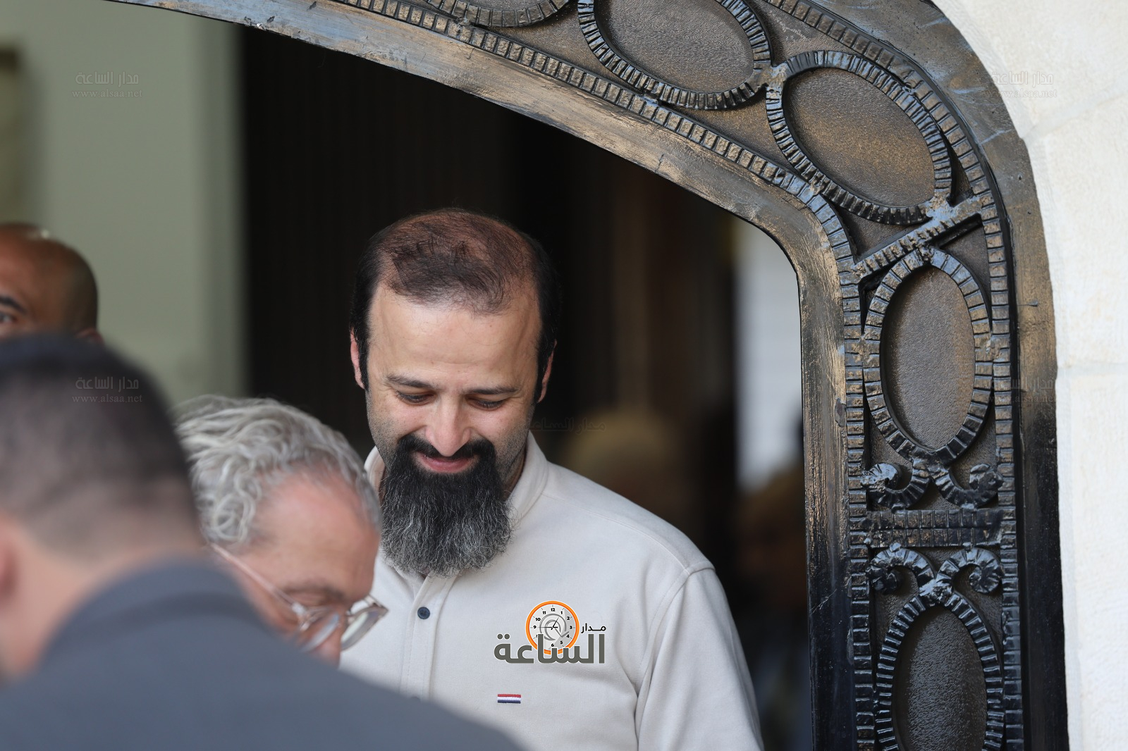 Madar Al-Saa Images 0.6832440590687509