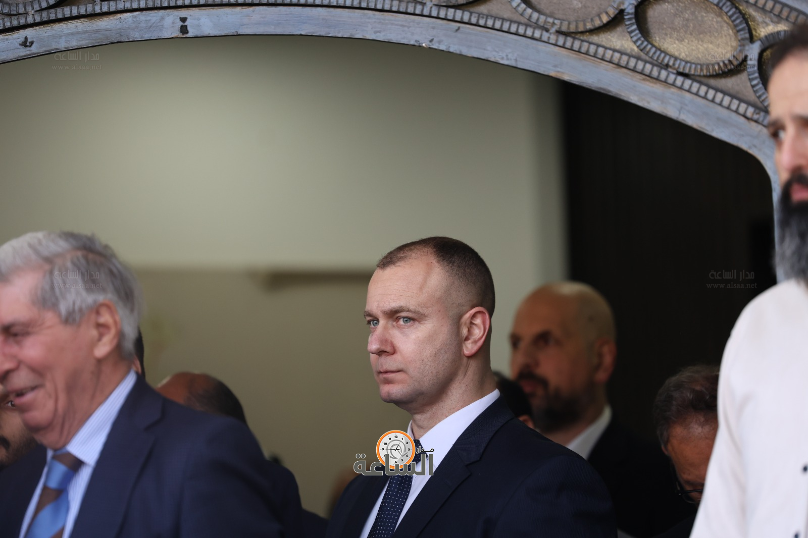 Madar Al-Saa Images 0.34990696493033857