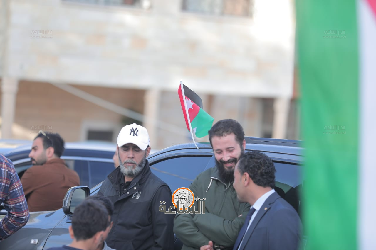 Madar Al-Saa Images 0.2534267714868472