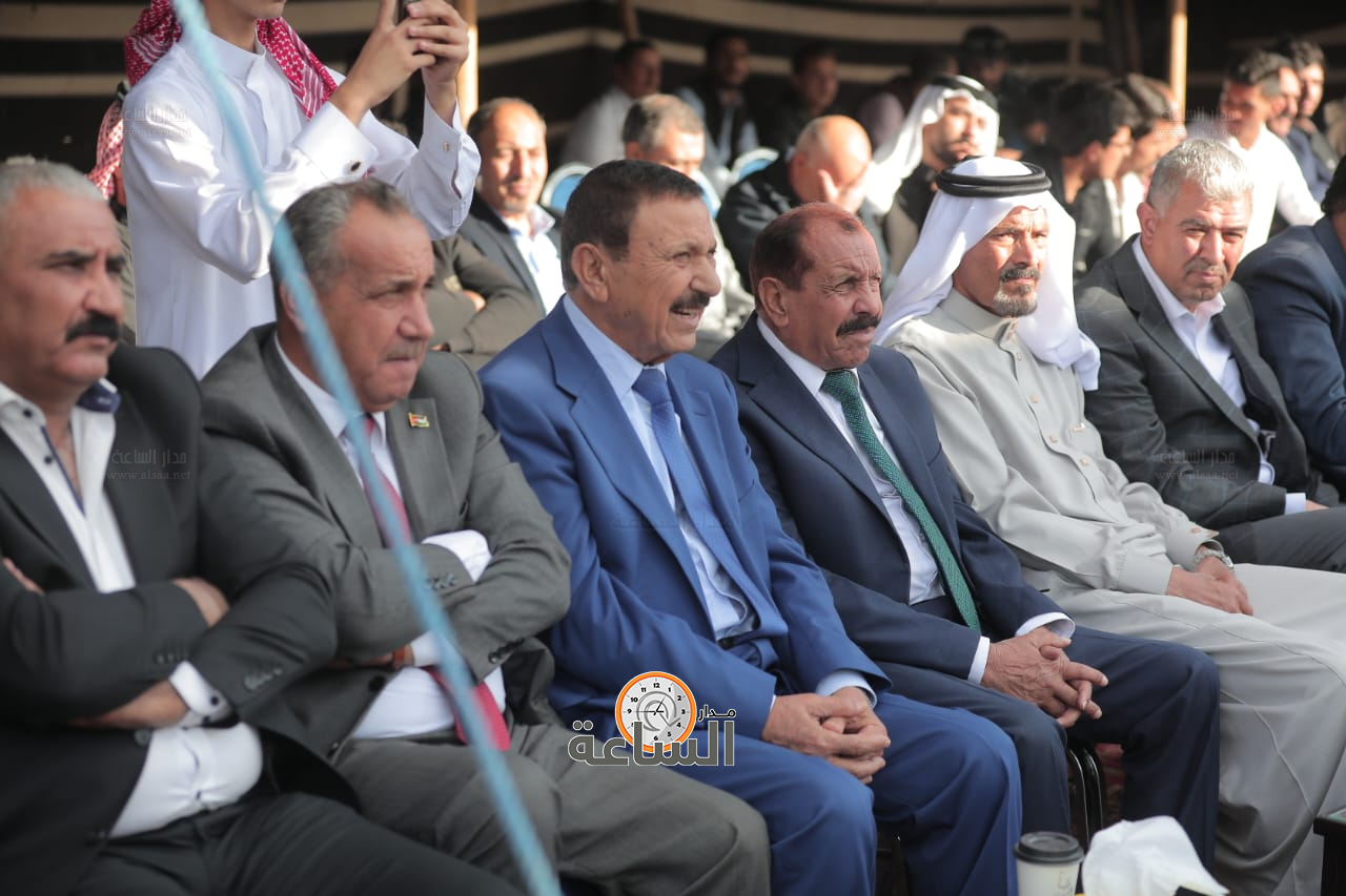 Madar Al-Saa Images 0.6832540173393382