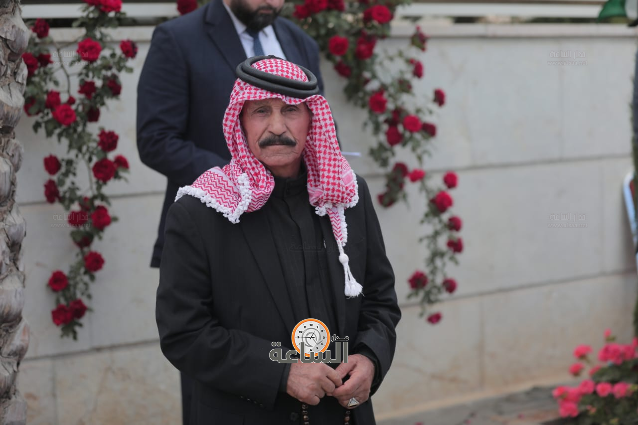 Madar Al-Saa Images 0.7505686428742006