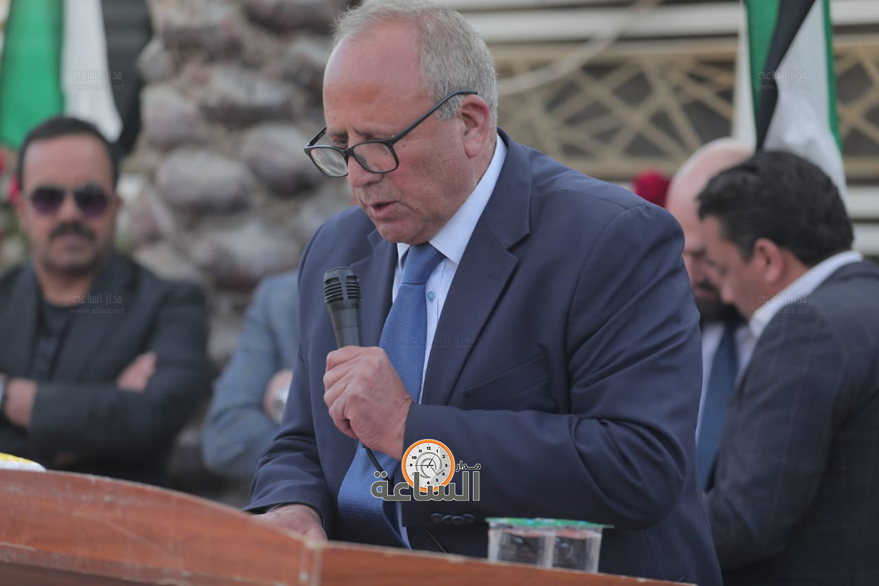 Madar Al-Saa Images 0.477063307191546