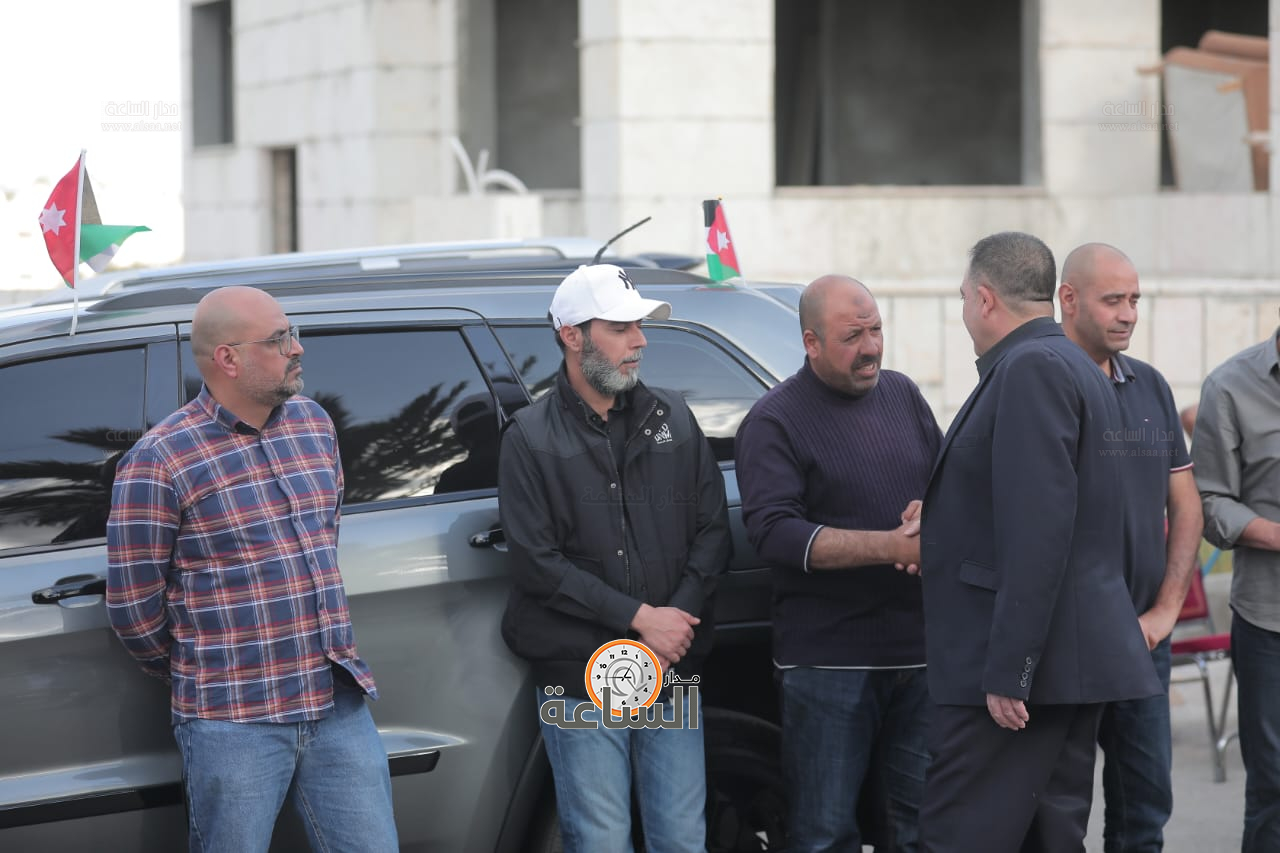 Madar Al-Saa Images 0.3359417859274767