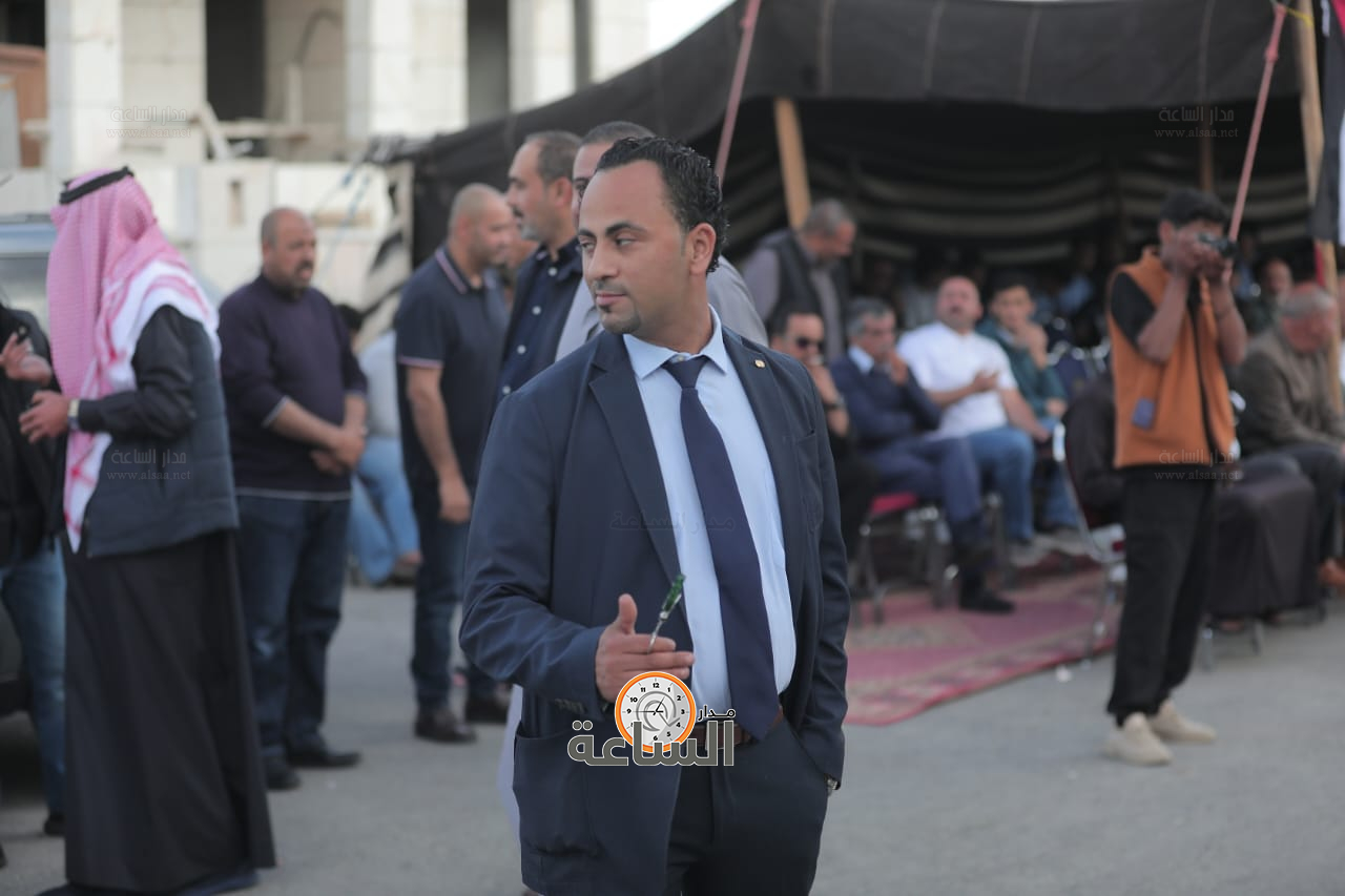 Madar Al-Saa Images 0.32313426483589847