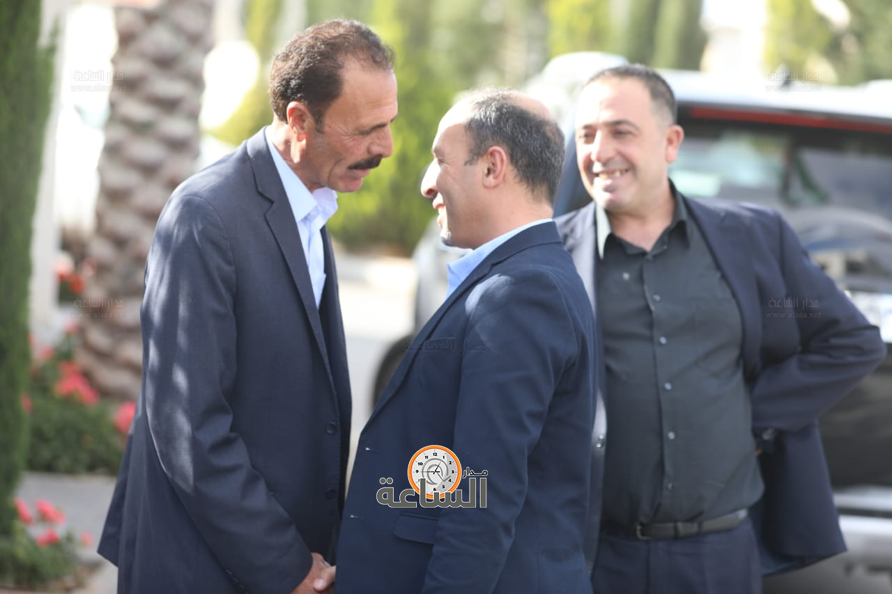 Madar Al-Saa Images 0.313147360422496