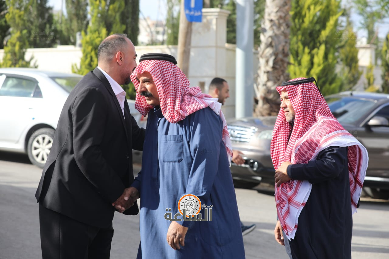 Madar Al-Saa Images 0.03900451188458709