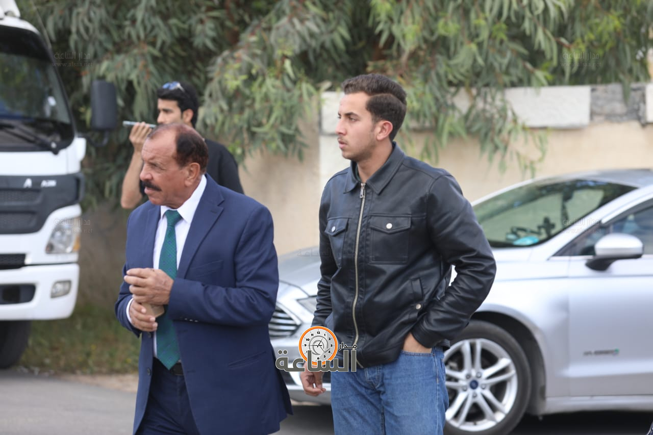 Madar Al-Saa Images 0.25659101830908293