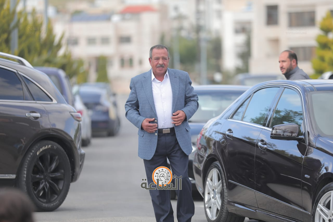 Madar Al-Saa Images 0.9893366113397906