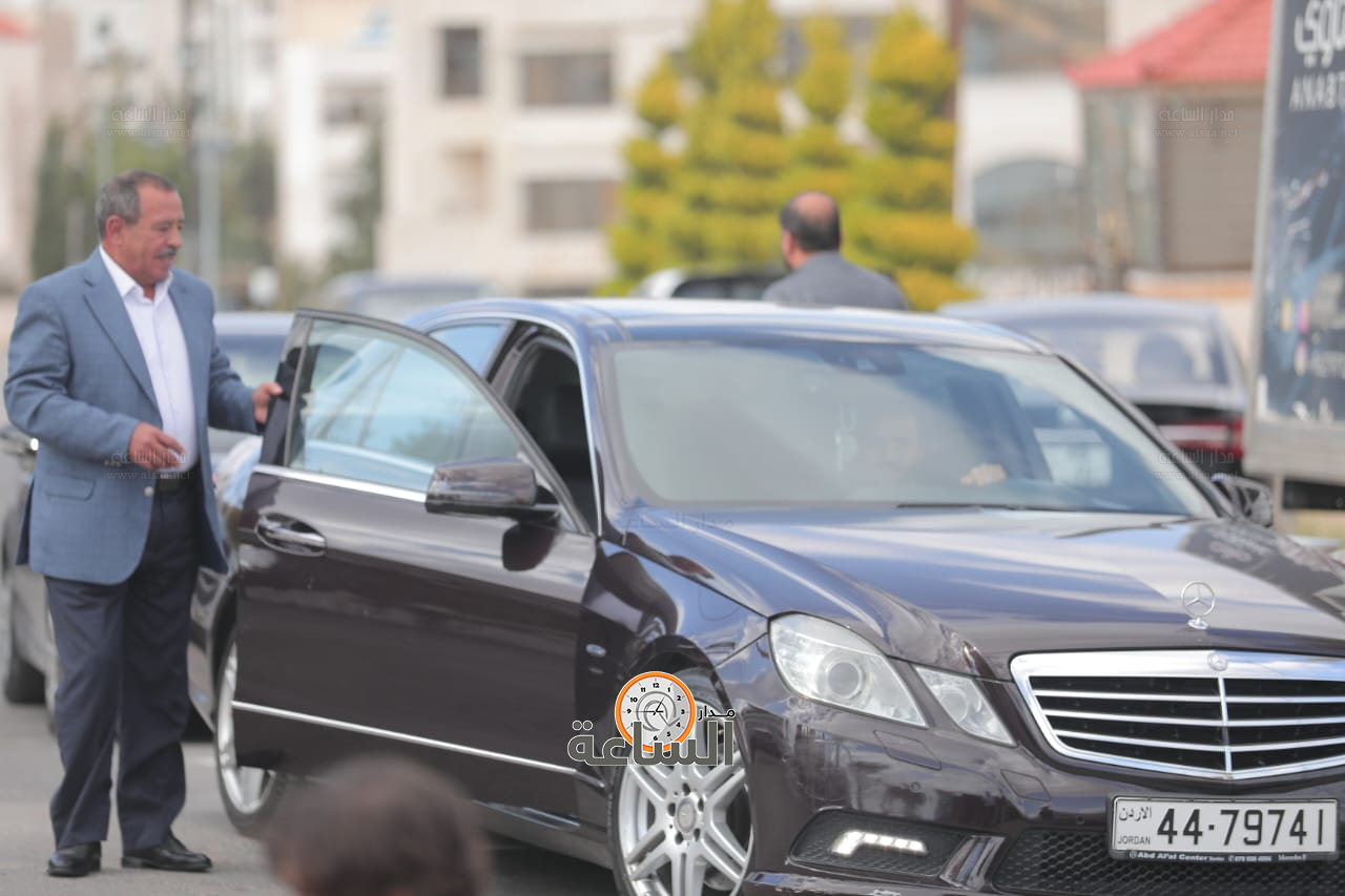 Madar Al-Saa Images 0.735591897266275