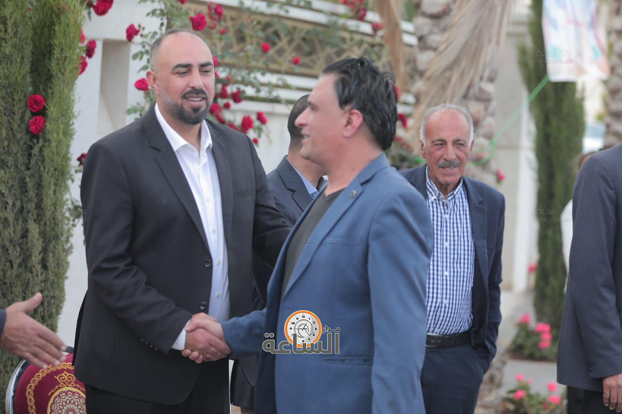 Madar Al-Saa Images 0.13642386158854825