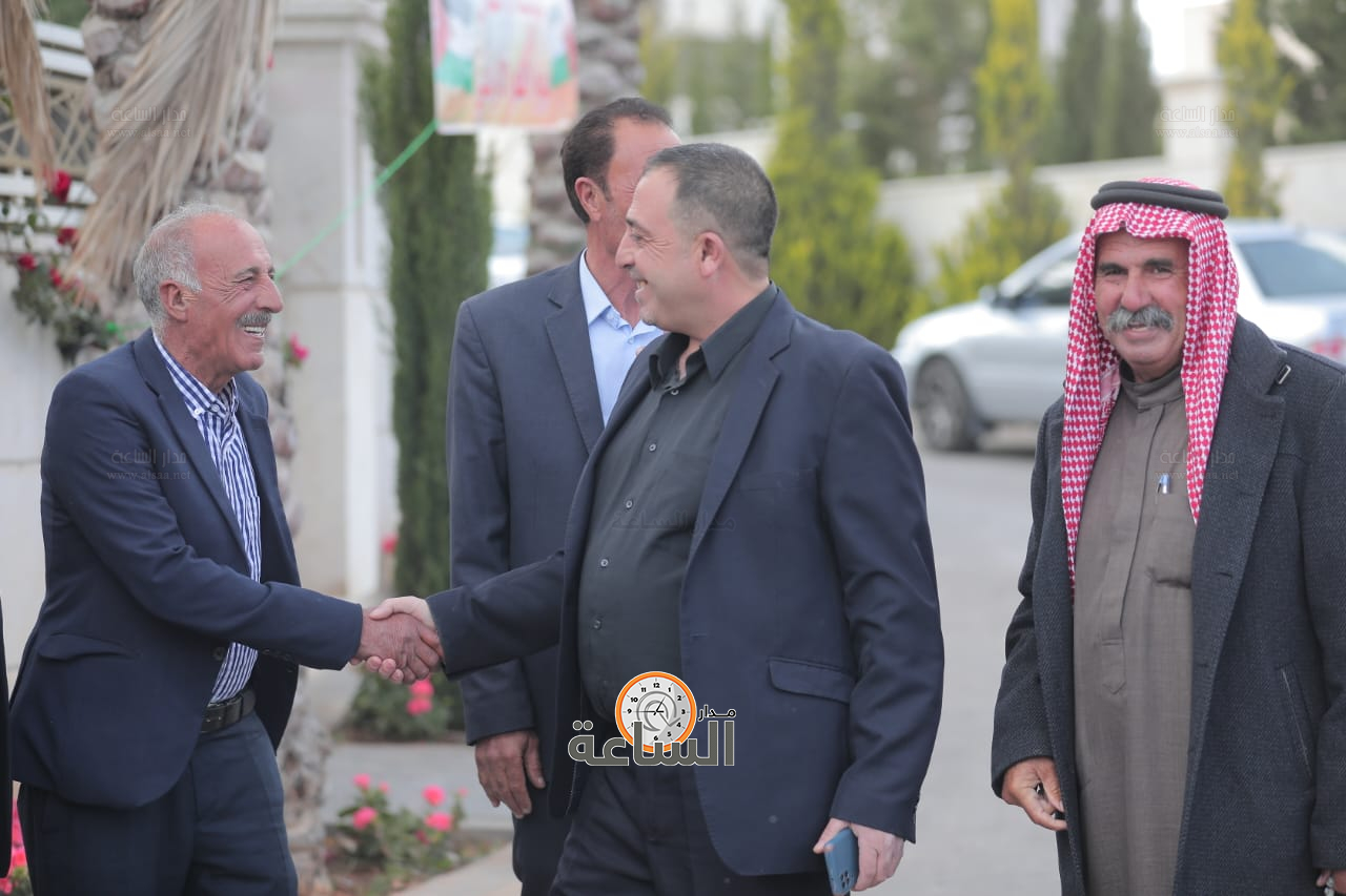 Madar Al-Saa Images 0.016240238728825407