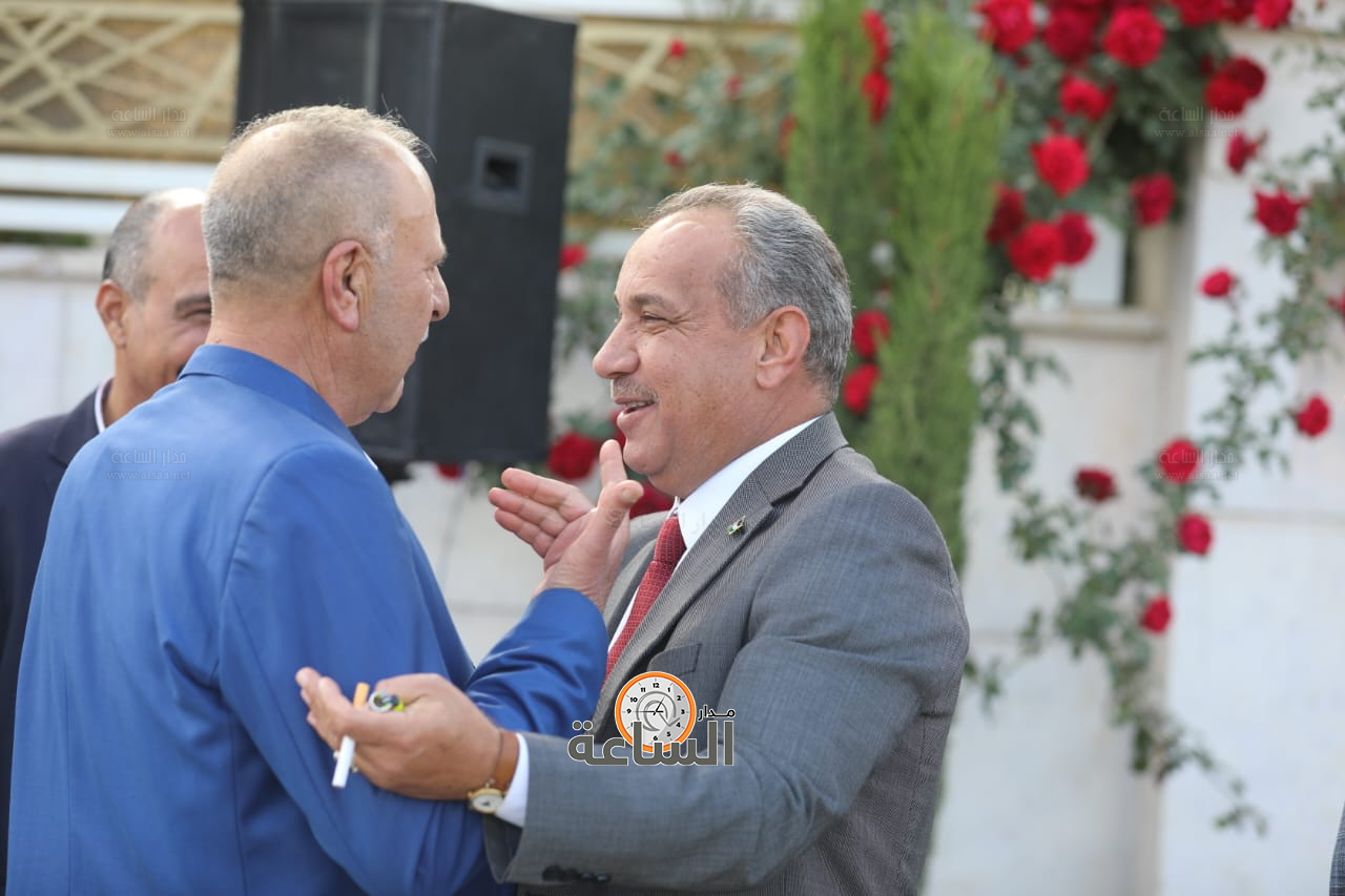 Madar Al-Saa Images 0.03864917469309437