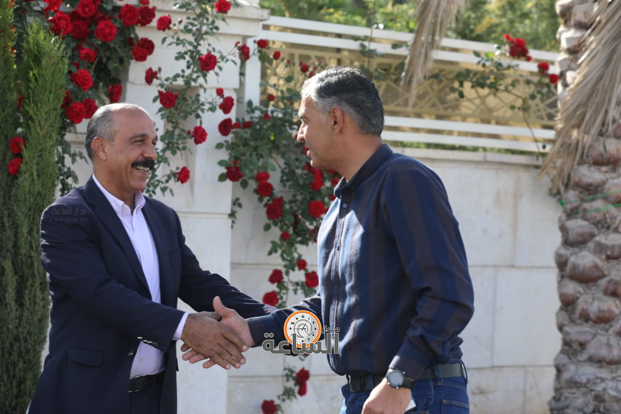 Madar Al-Saa Images 0.8535462530949772