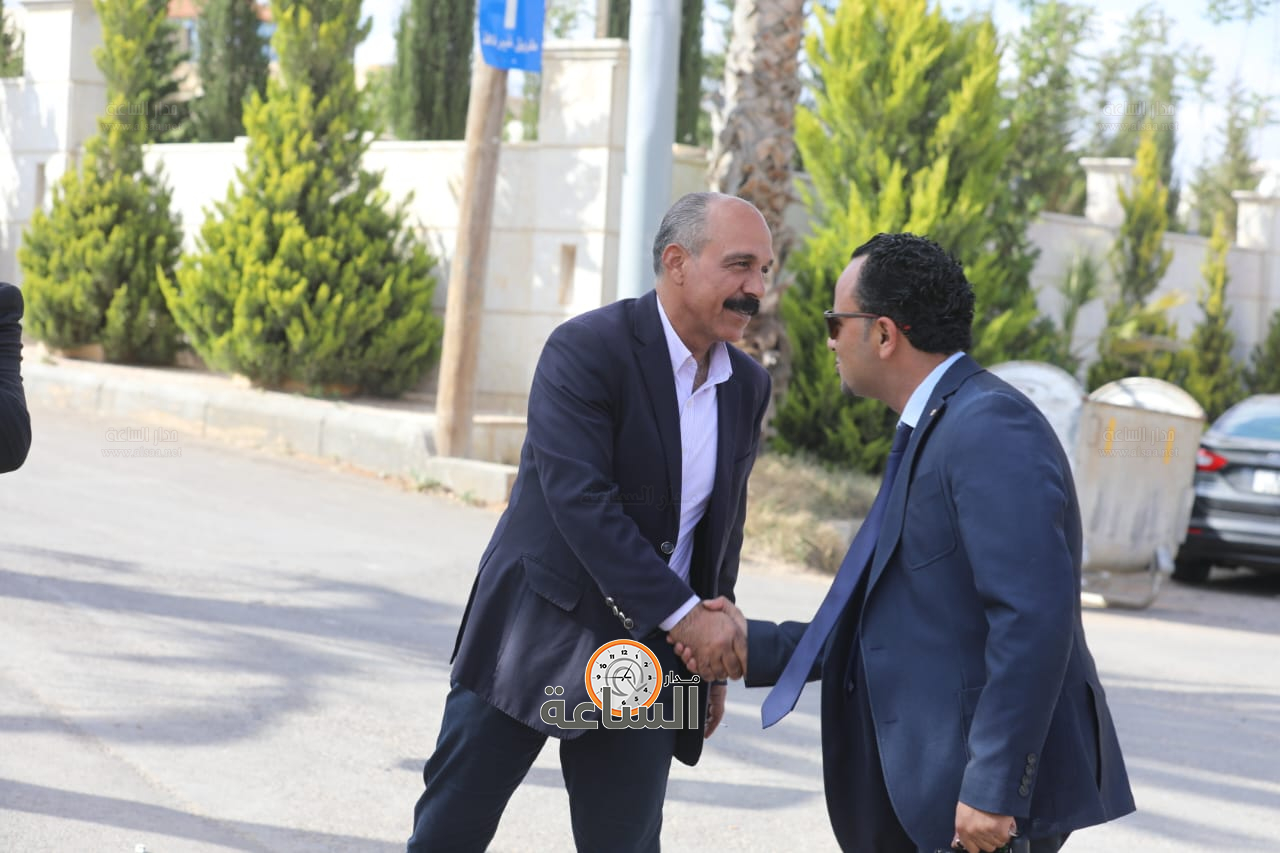 Madar Al-Saa Images 0.04735787524604829