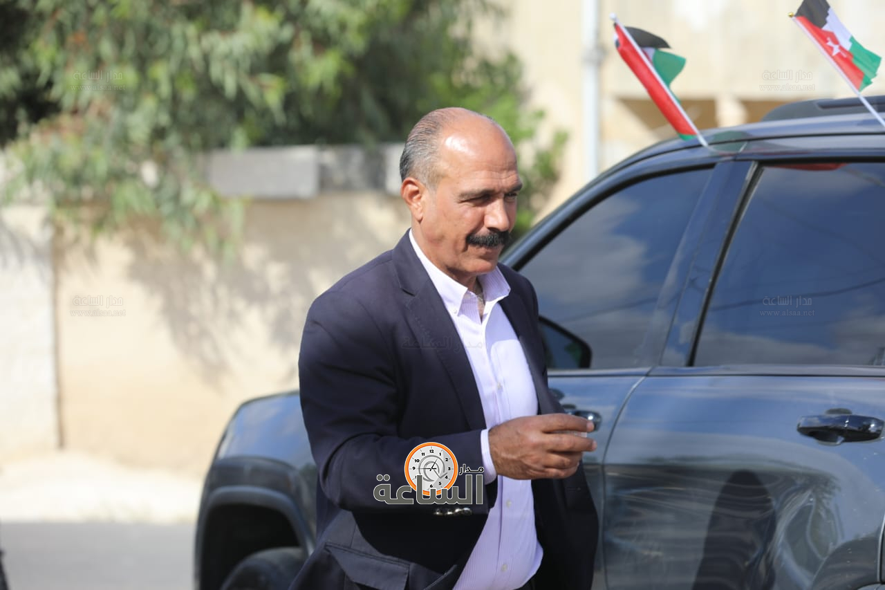 Madar Al-Saa Images 0.0702232463936211