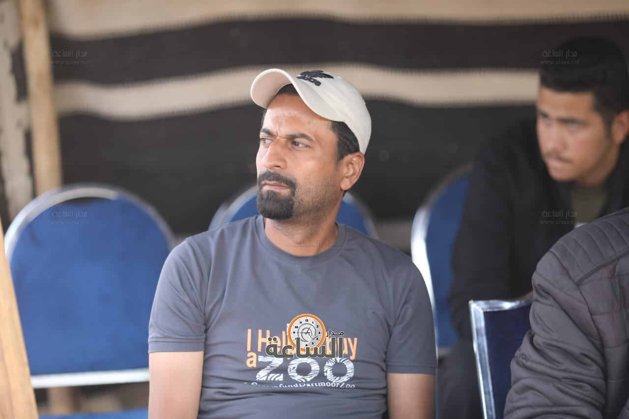 Madar Al-Saa Images 0.47173695221984424