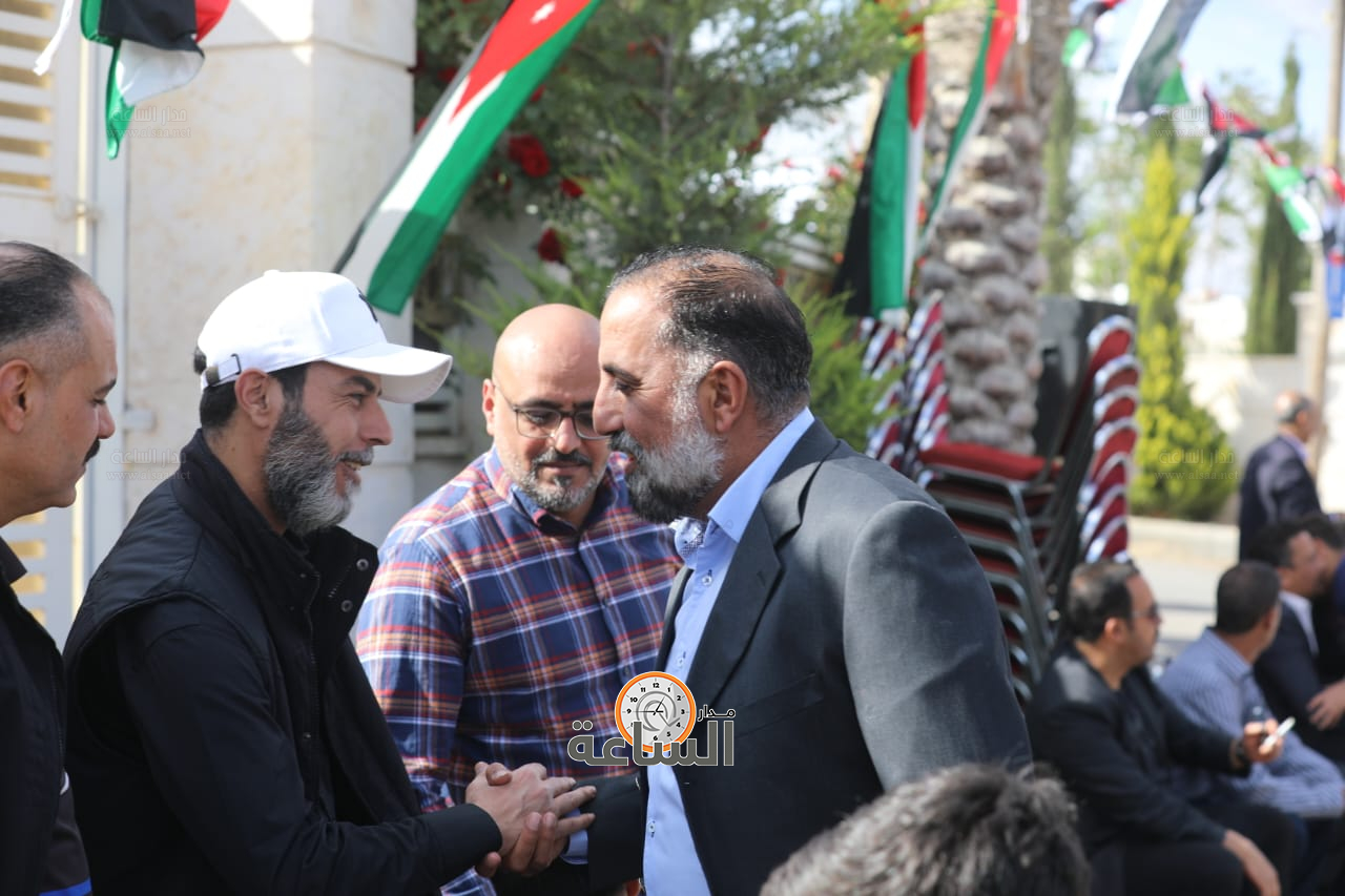 Madar Al-Saa Images 0.16020208176804163