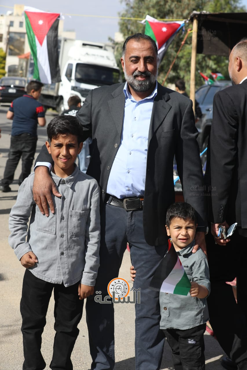 Madar Al-Saa Images 0.30524326225795373