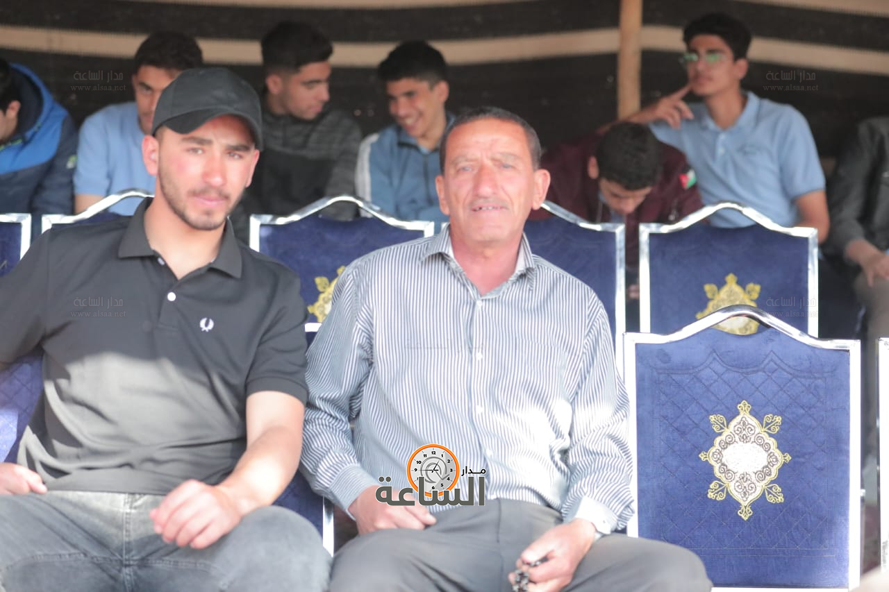 Madar Al-Saa Images 0.469052288418051