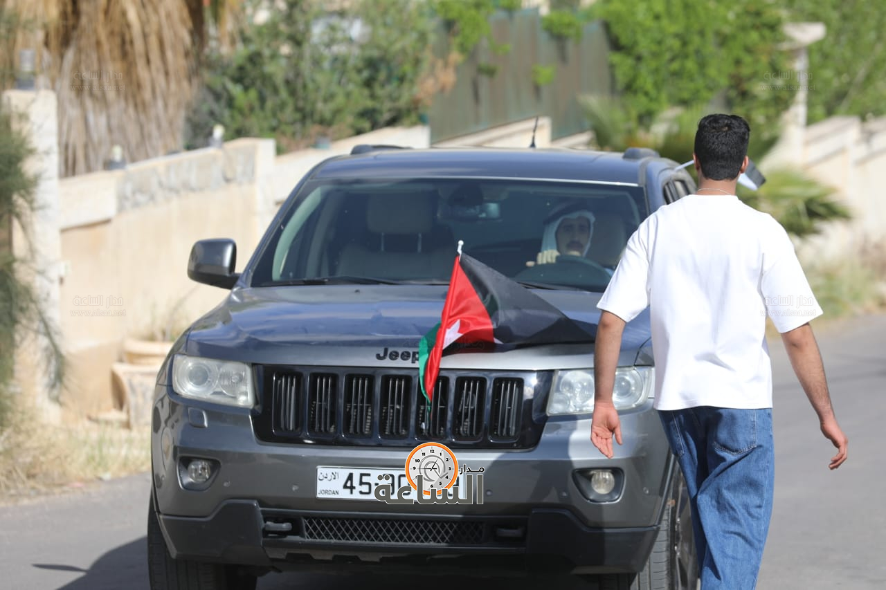 Madar Al-Saa Images 0.7519768370976742