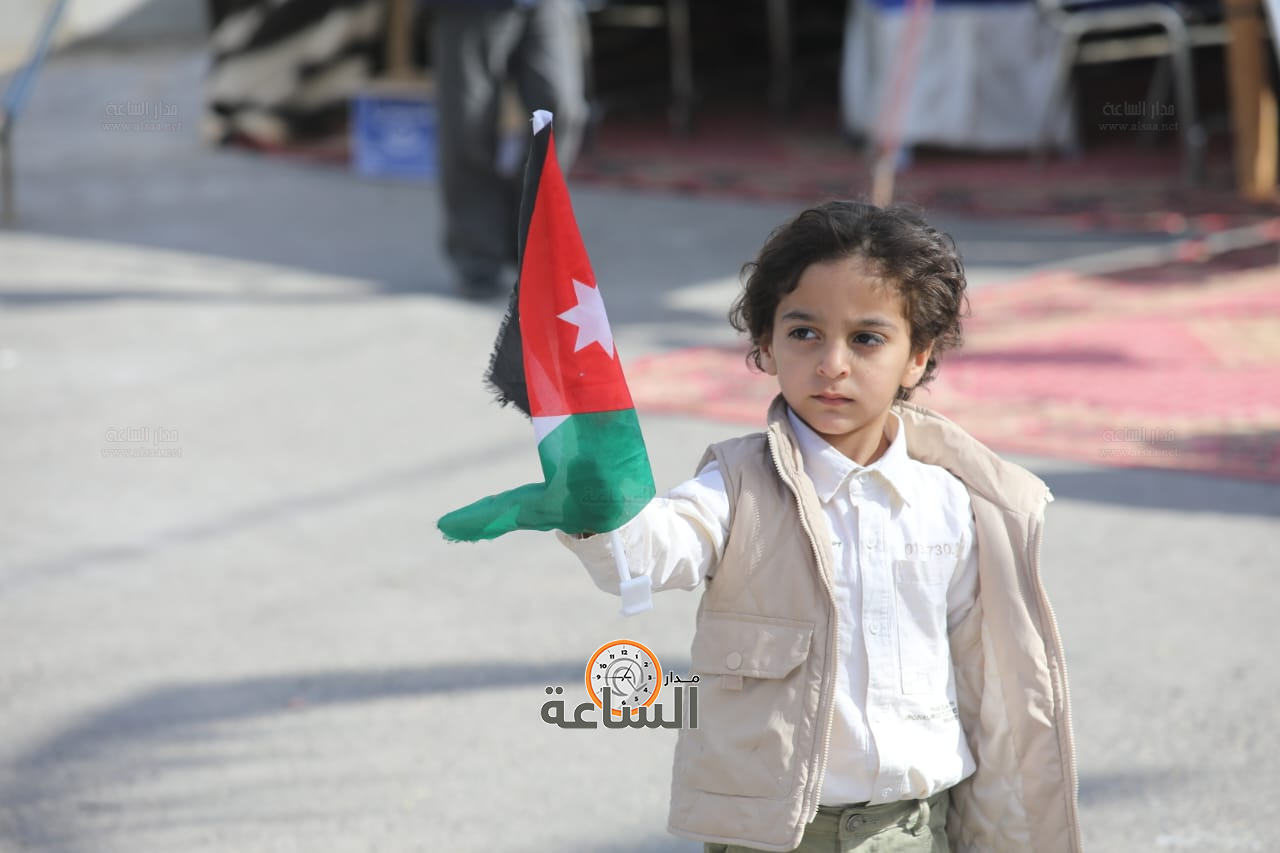 Madar Al-Saa Images 0.4737000193104325