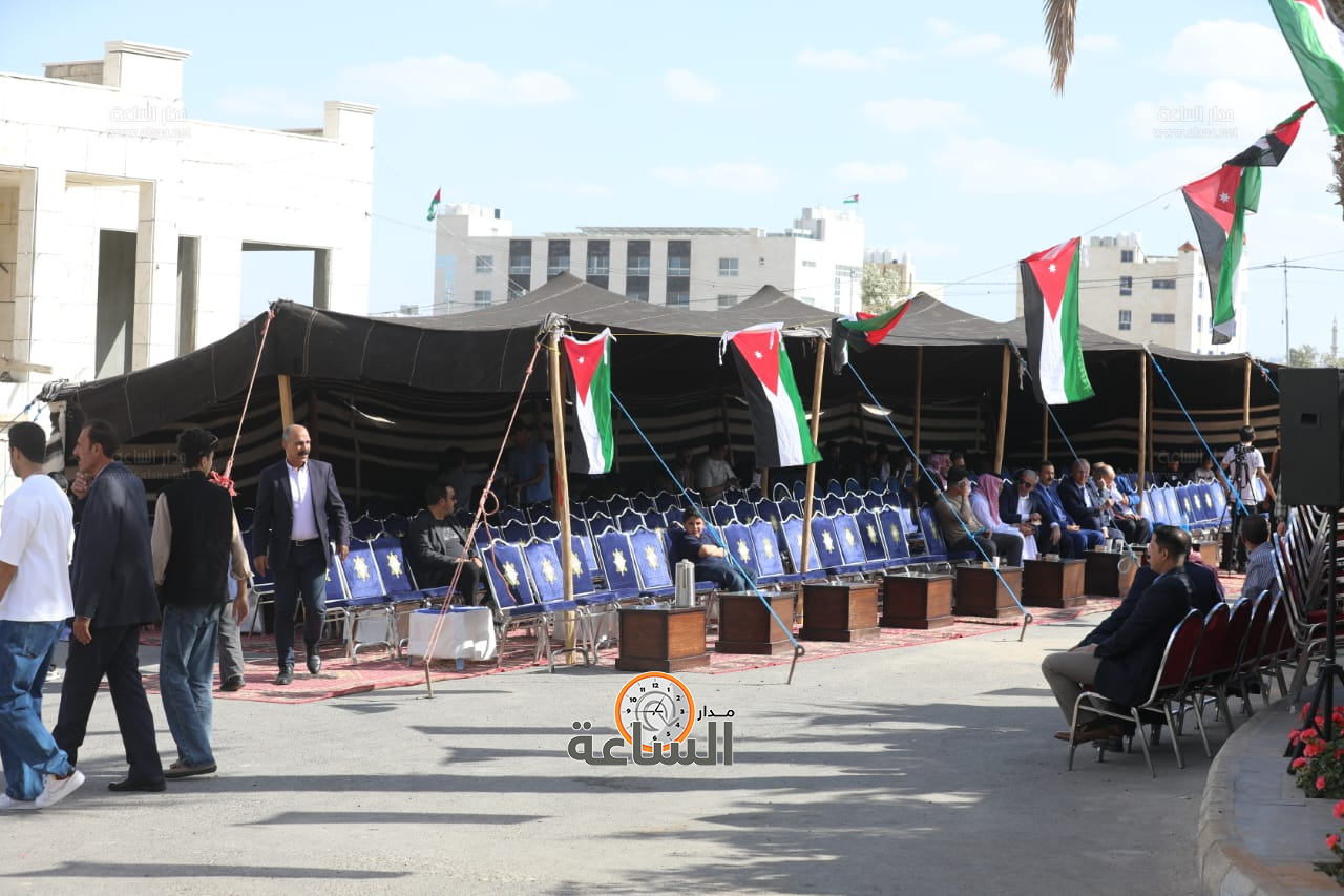 Madar Al-Saa Images 0.7072569475065278