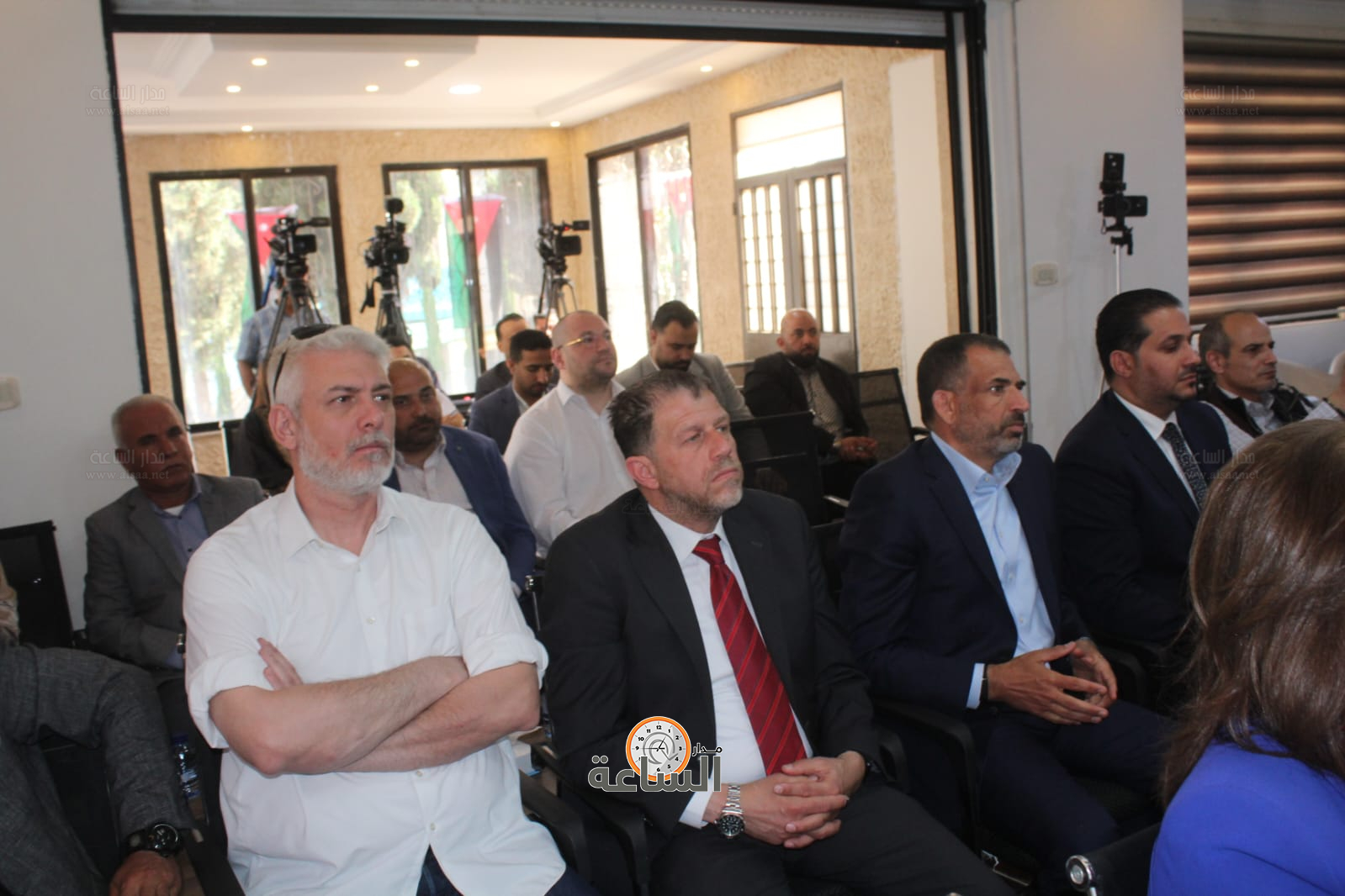 Madar Al-Saa Images 0.17340622607365064